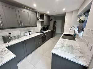 Photo 7- click for photo gallery